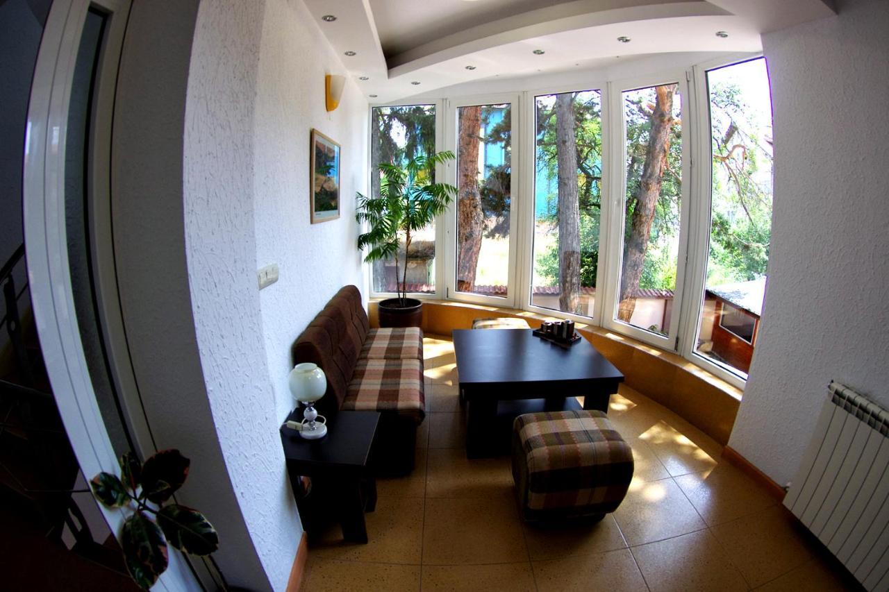Приятелската къща Hotel Велинград Екстериор снимка