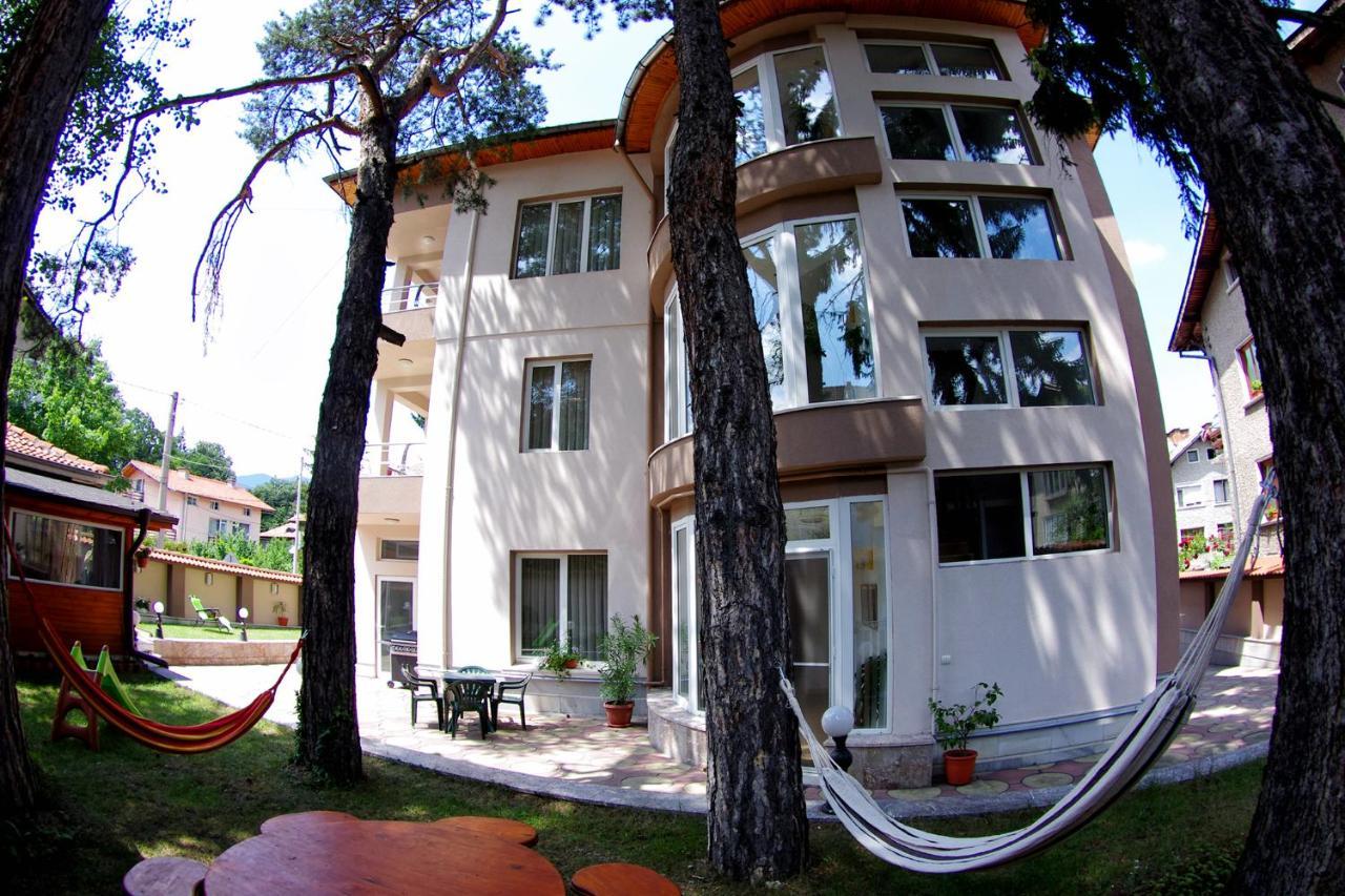 Приятелската къща Hotel Велинград Екстериор снимка