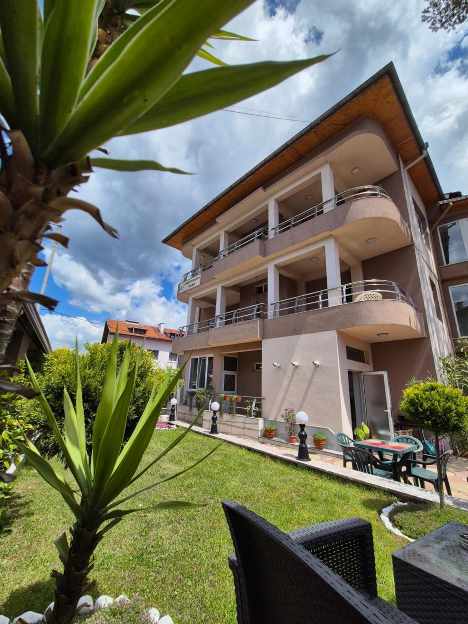Приятелската къща Hotel Велинград Екстериор снимка